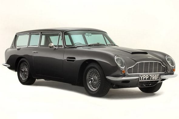 Stílusos családi autót keres? Íme, egy veterán Aston Martin kombi