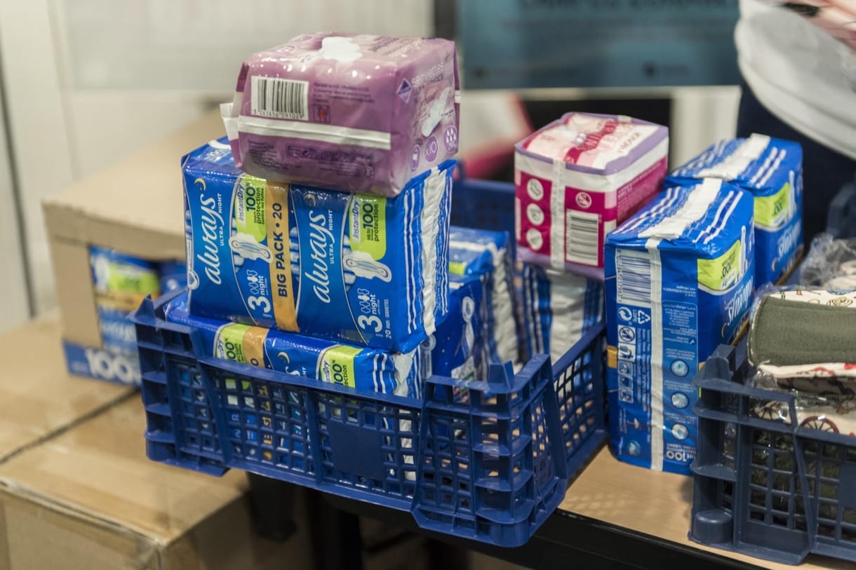 Határozati javaslattal törölné el a menstruációs termékek áfáját az LMP