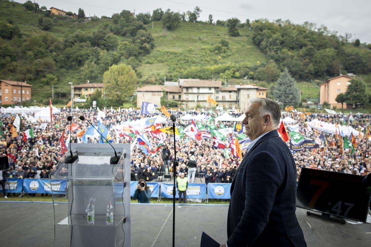 Orbán Salvinivel karöltve vonulna be Brüsszelbe, de útközben még 