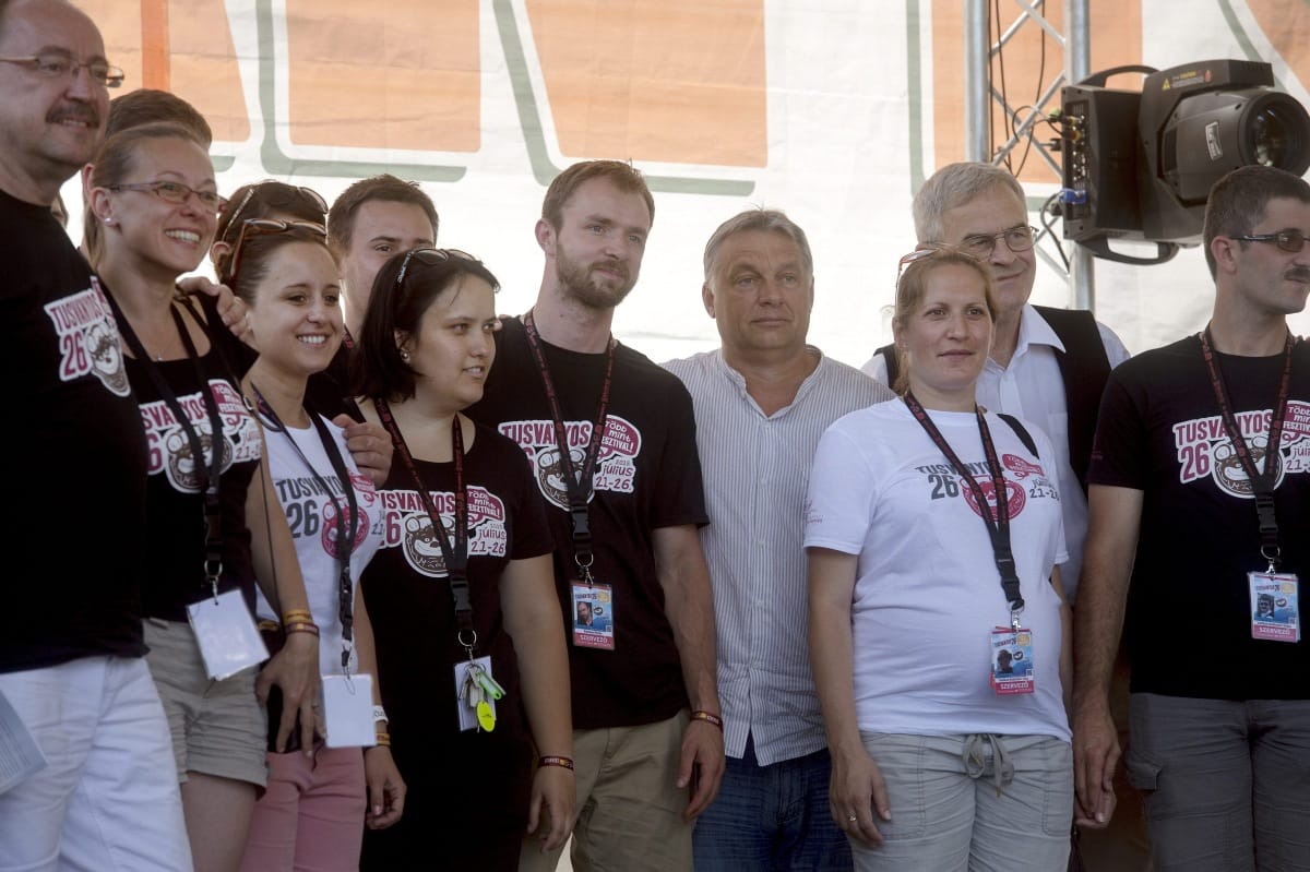 Orbánék rájöttek, hogy a Kubatov-lista nem helyettesítheti a közösségi oldalakat