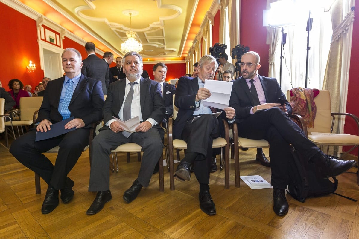 Lemondott Orbán tanácsadója a síszövetség éléről
