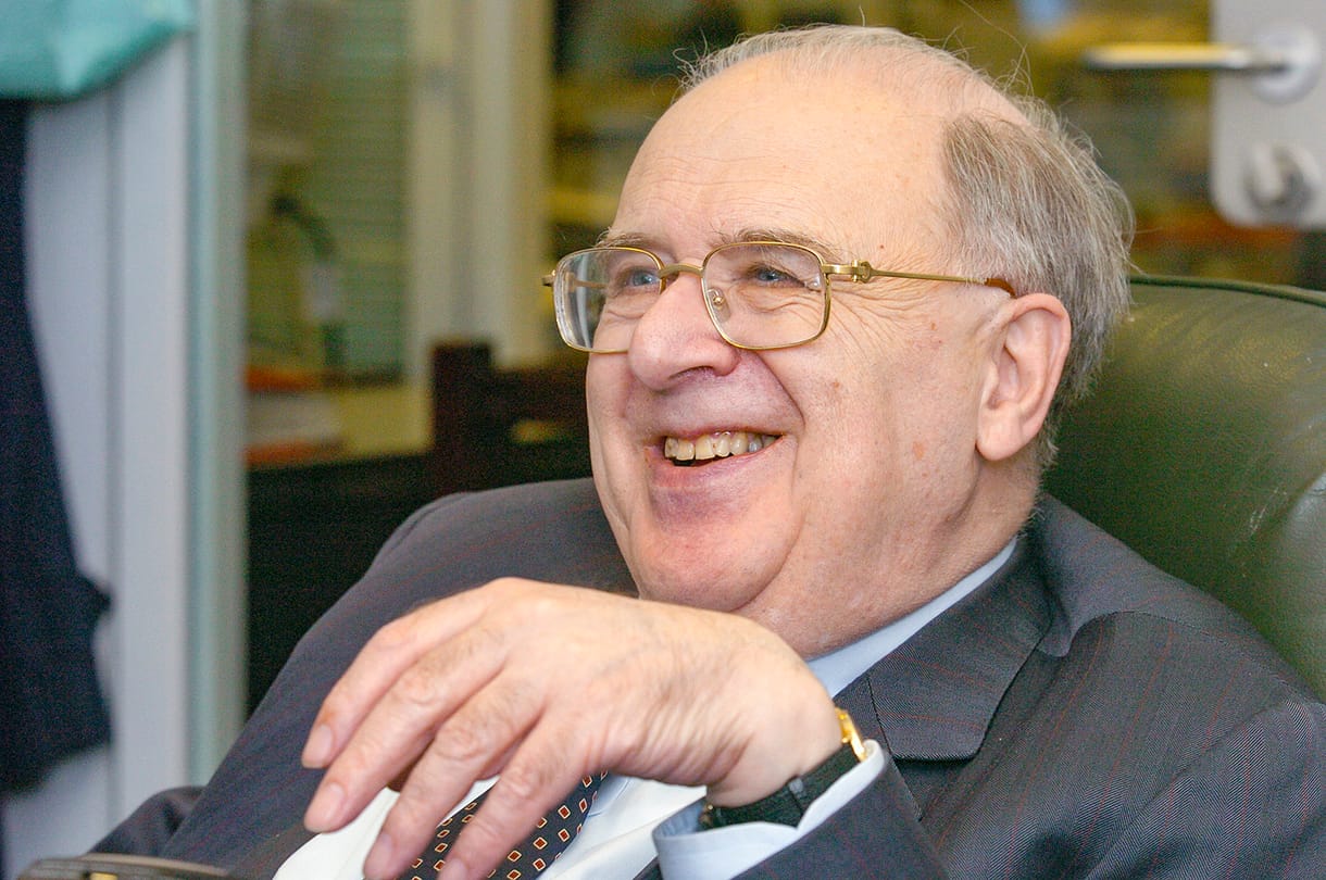 Sir Samuel Brittan: A marxizmusra adott igazi válasz az emberarcú kapitalizmus