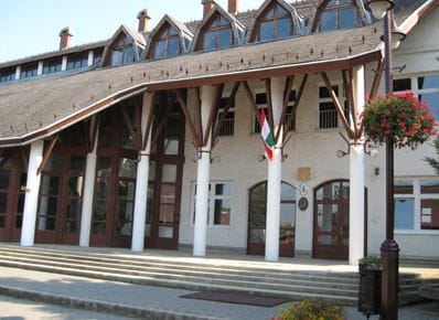 Botrány Fonyódon a városfejlesztési projekt körül