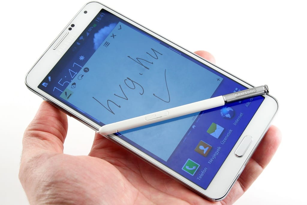 Csillagos ötös alá: Samsung Galaxy Note 3 teszt