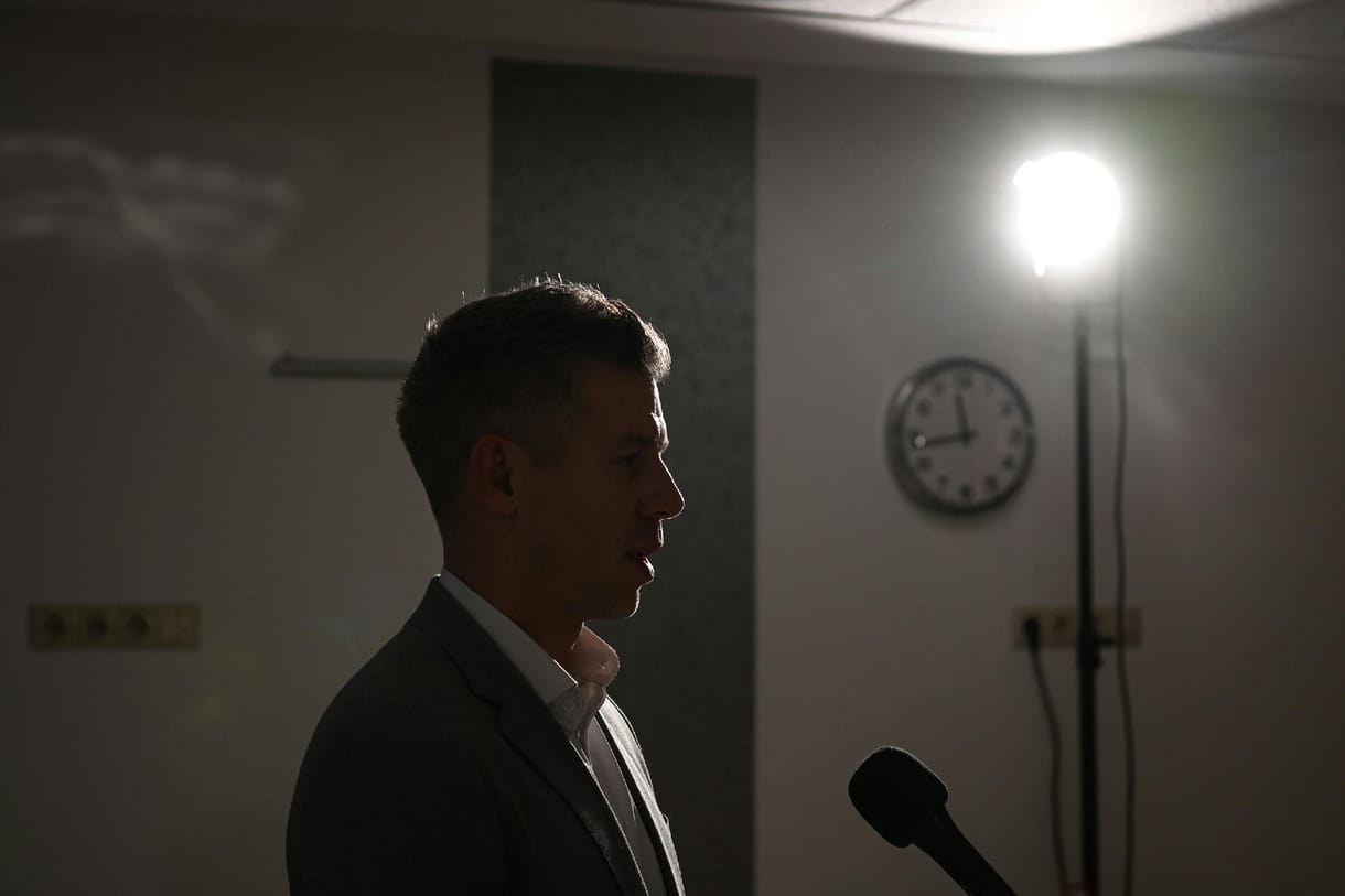 Halálos fenyegetést kapott Magyar Péter: „Hamarosan elkapnak és elvisznek egy elhagyott helyre”