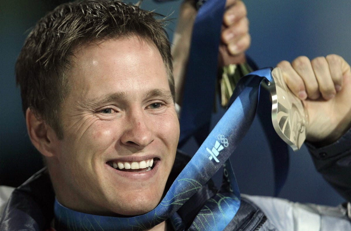 Egy kanyonban lőtte le magát az olimpiai ezüstérmes síelő