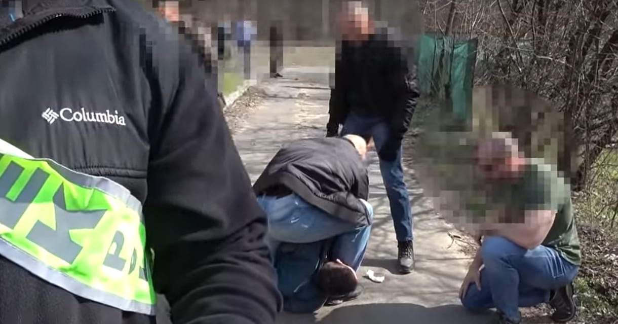 Hamis kézigránátot lóbált, azzal állította volna meg a járványt egy férfi Józsefvárosban