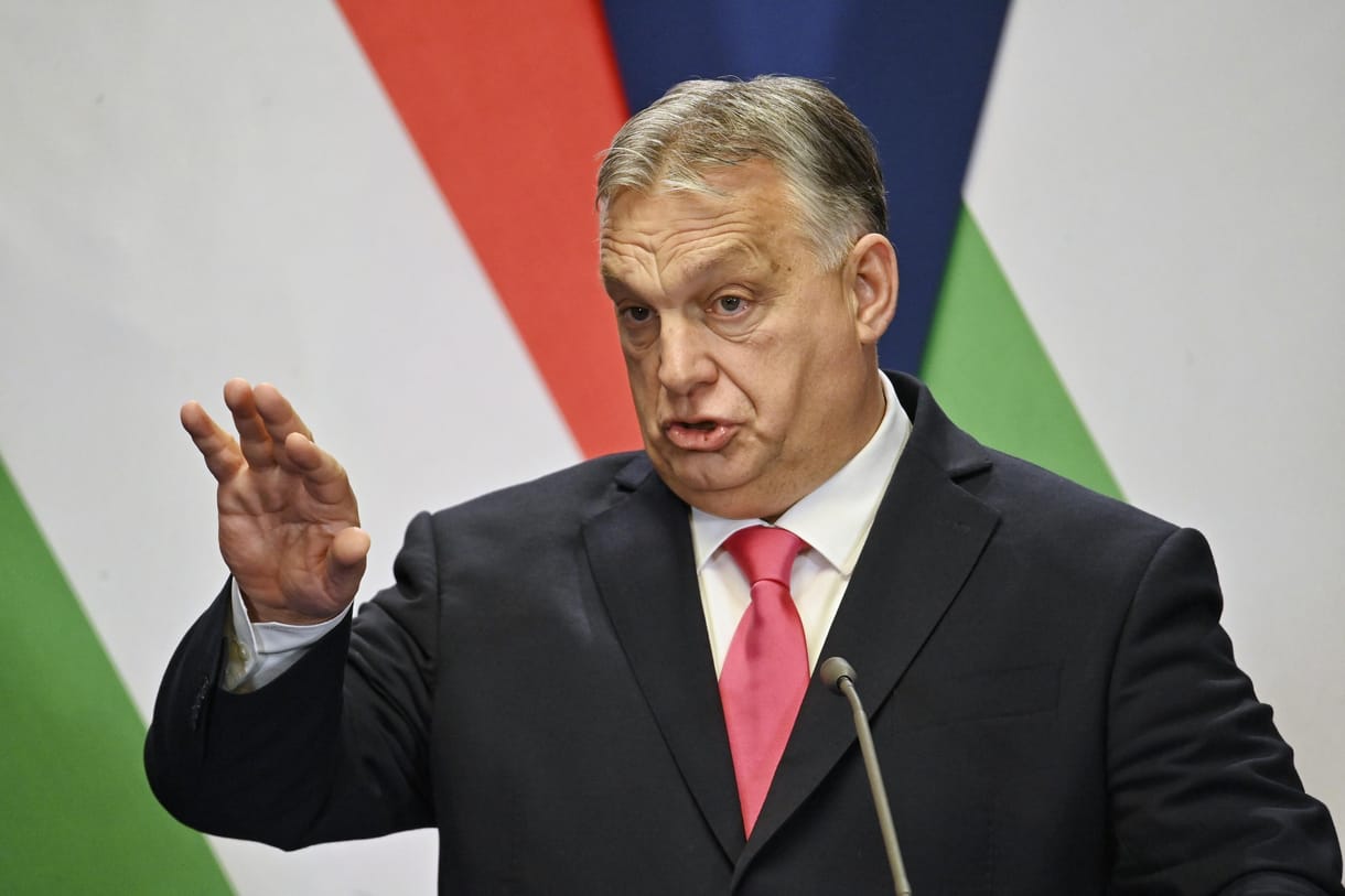 Orbán elárulta, hogy a hőskorban mivel kerestek közösen pénzt Völner Pállal
