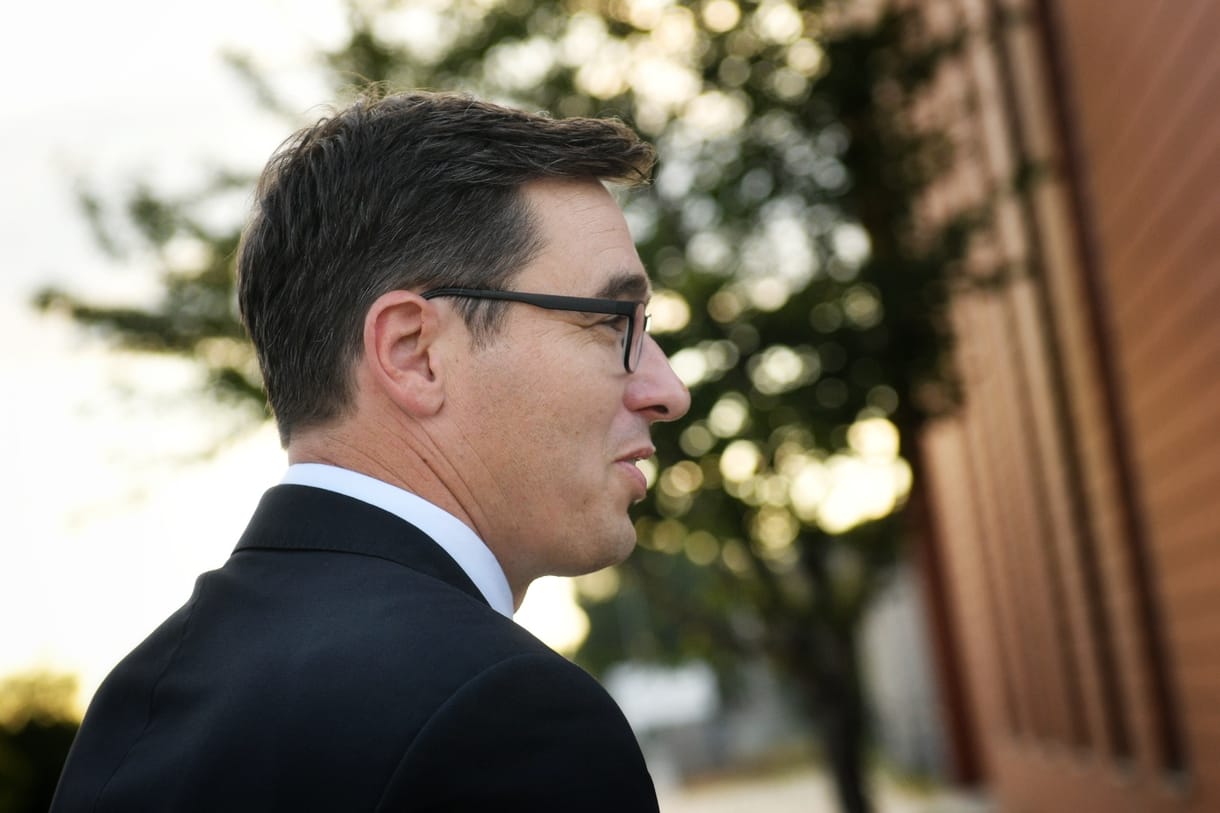 Zsarolási vádakkal tetőzik az előválasztási harc: akár Karácsonyt is beperelheti a DK