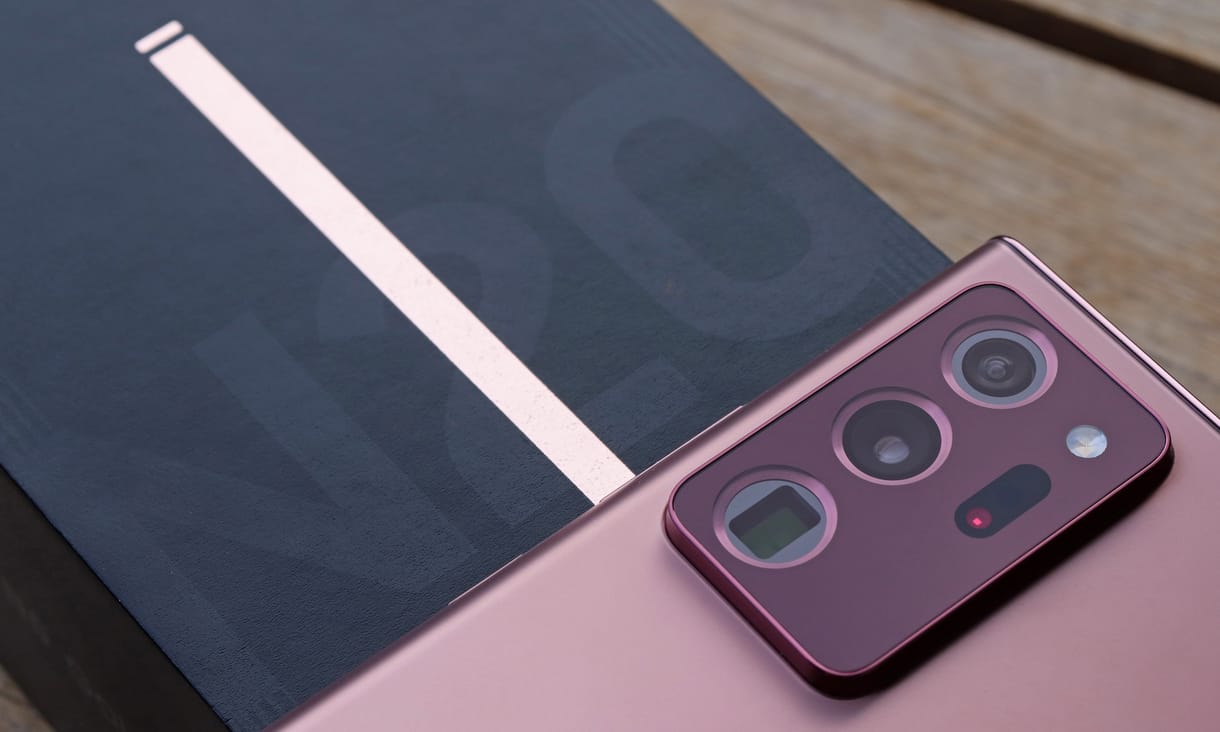 Mennyiből hozza ki a Samsung az 1300 dolláros csúcstelefonját?