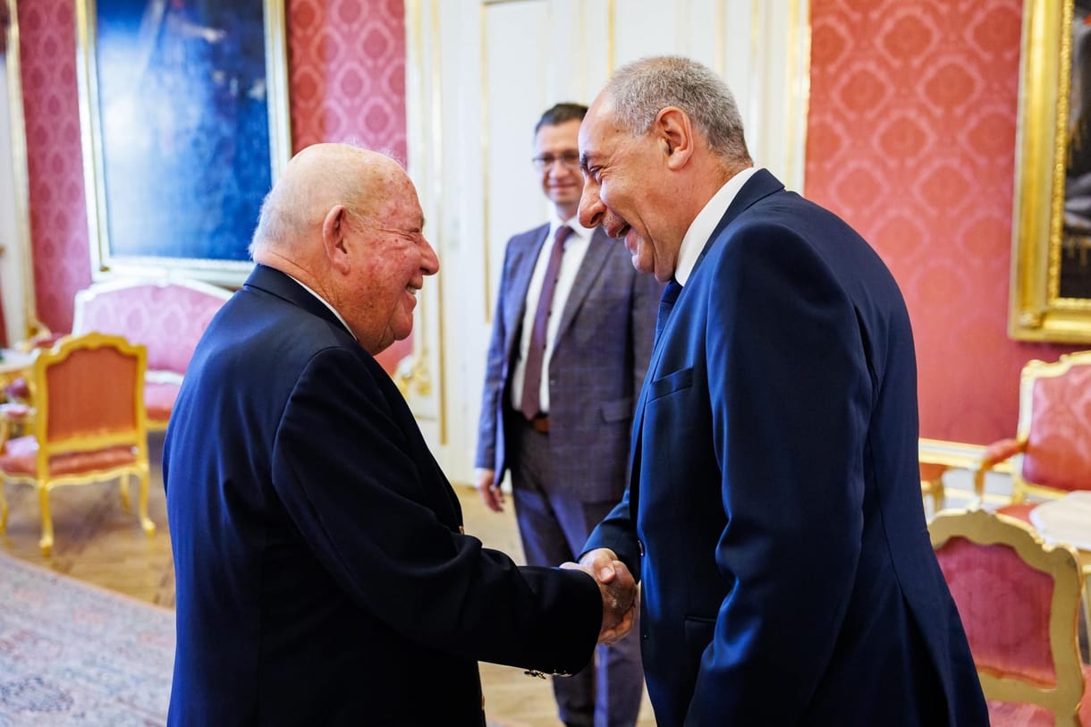 Sulyok Tamás Trump volt budapesti nagykövetével tárgyalt a Sándor-palotában