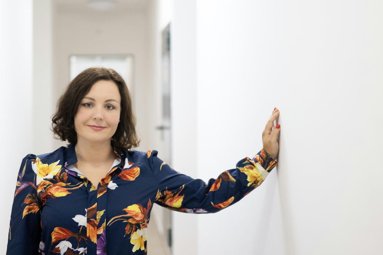 Sabján Adrienn kajatortacukrász: „Olyasmit nem vállalok el, amit jobb, ha nem látnak a hűtőbe bekukucskáló gyermekeim”