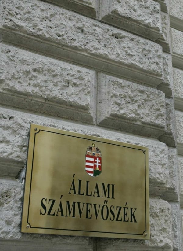 Az ÁSZ túlellenőrzésétől tart az LMP