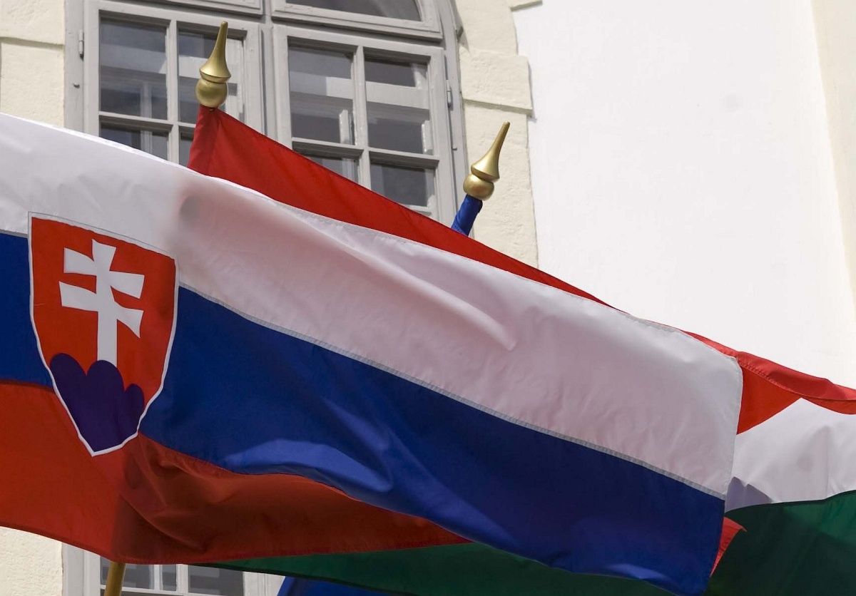 Lelép a legnagyobb szlovák parlamenti ellenzéki erő vezetője
