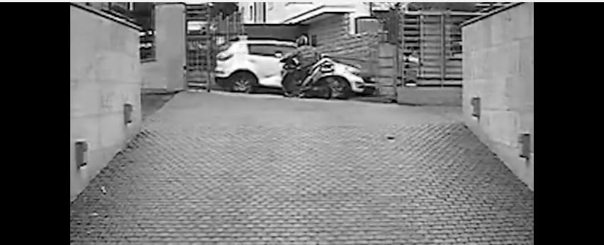 Verekedős motorost keresnek a rendőrök - videó