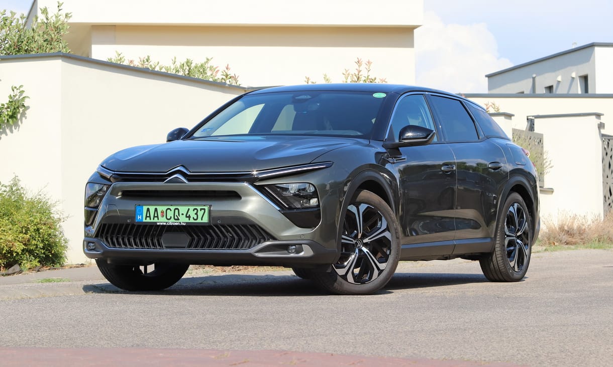 A legjobb francia DJ-k sem mixelnek így: teszten a vadonatúj Citroën C5 X