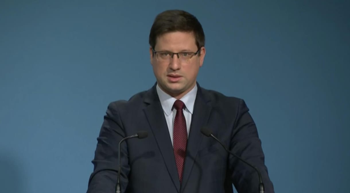 Gulyás: Gyakorlatilag megállapodtunk a kínai vakcináról