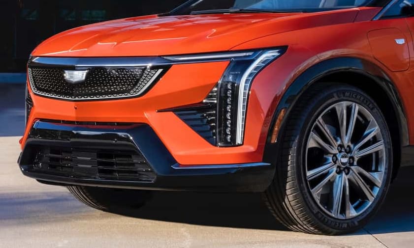 Teljes pályás amerikai letámadás: itt a Cadillac újabb villanyautója