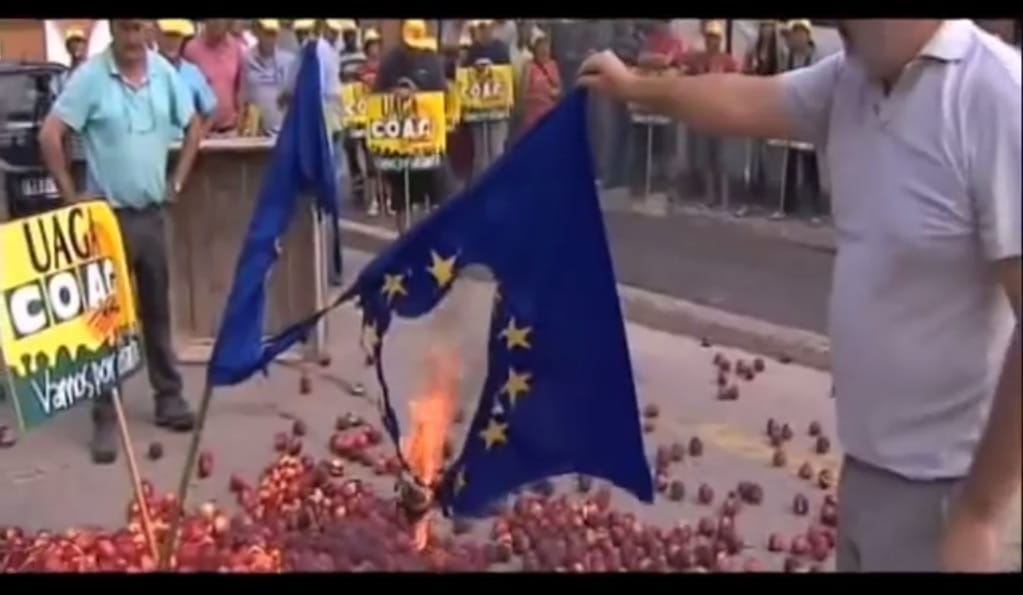 Videó: Brutális beharangozóban hirdetik Putyin mai sajtótájékoztatóját