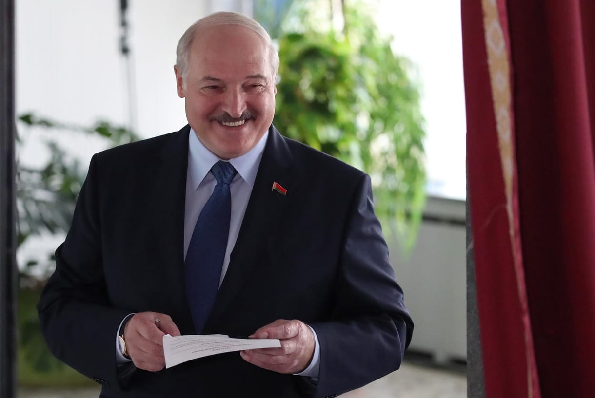 Lukasenka: A tiltakozások hiányosságokat tártak fel a hatalmi szervekben