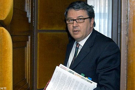 A nokiás doboz-megmaradás törvénye