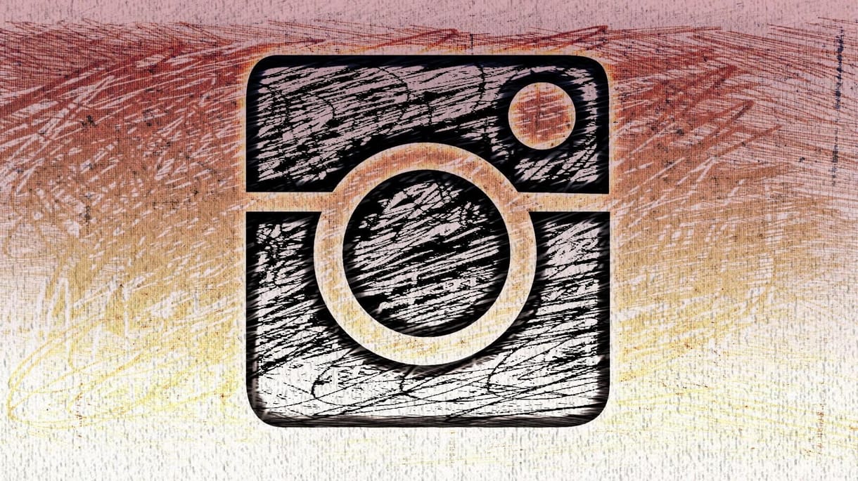 Indulhat a szavazás: mindenki az Instagram új funkcióját nyomogatja