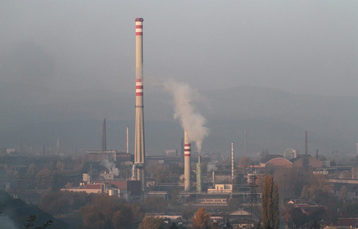 Átlépte a riasztási küszöbértéket a szálló por koncentrációja Nyíregyházán