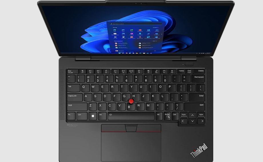 A Lenovo új laptopja alig 1 kiló, 5G-s és 28 órán át bírja egyetlen töltéssel