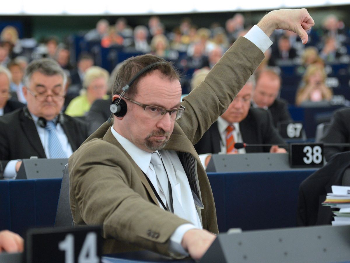 Szájer József csúnyán beszólt főnökeinek