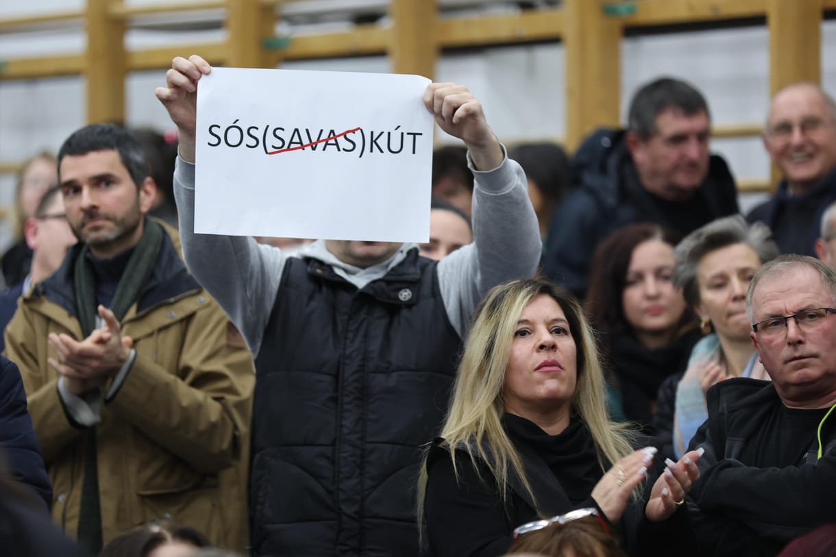 Nem, „tisztelt” Gulyás úr, itt nem ez történt! – visszaszólt a sóskúti önkormányzat az akkugyár körüli balhé miatt