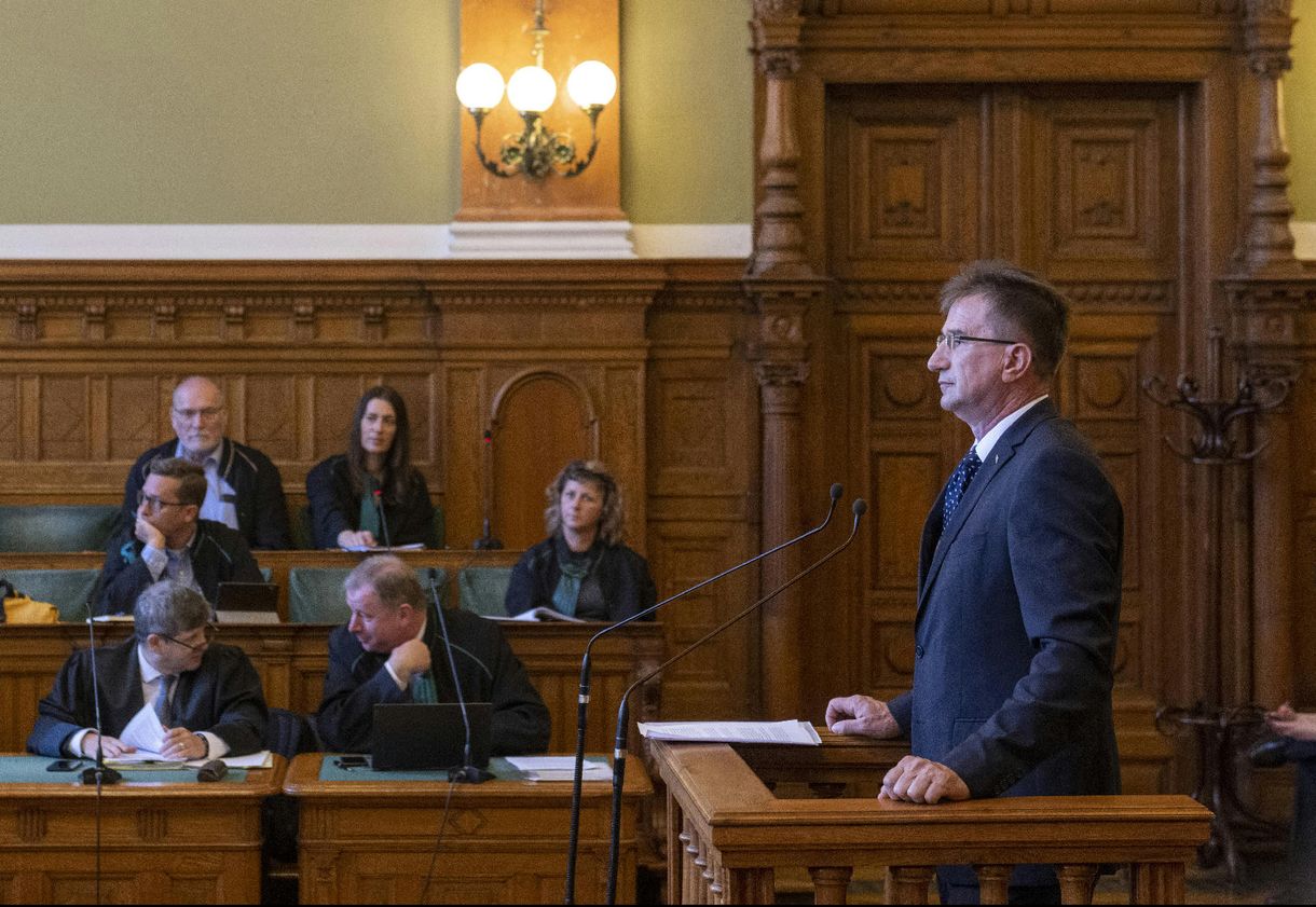 Nem tagadja a kormány, hogy Völner járhatott a Karmelitában Schadl letartóztatása előtt