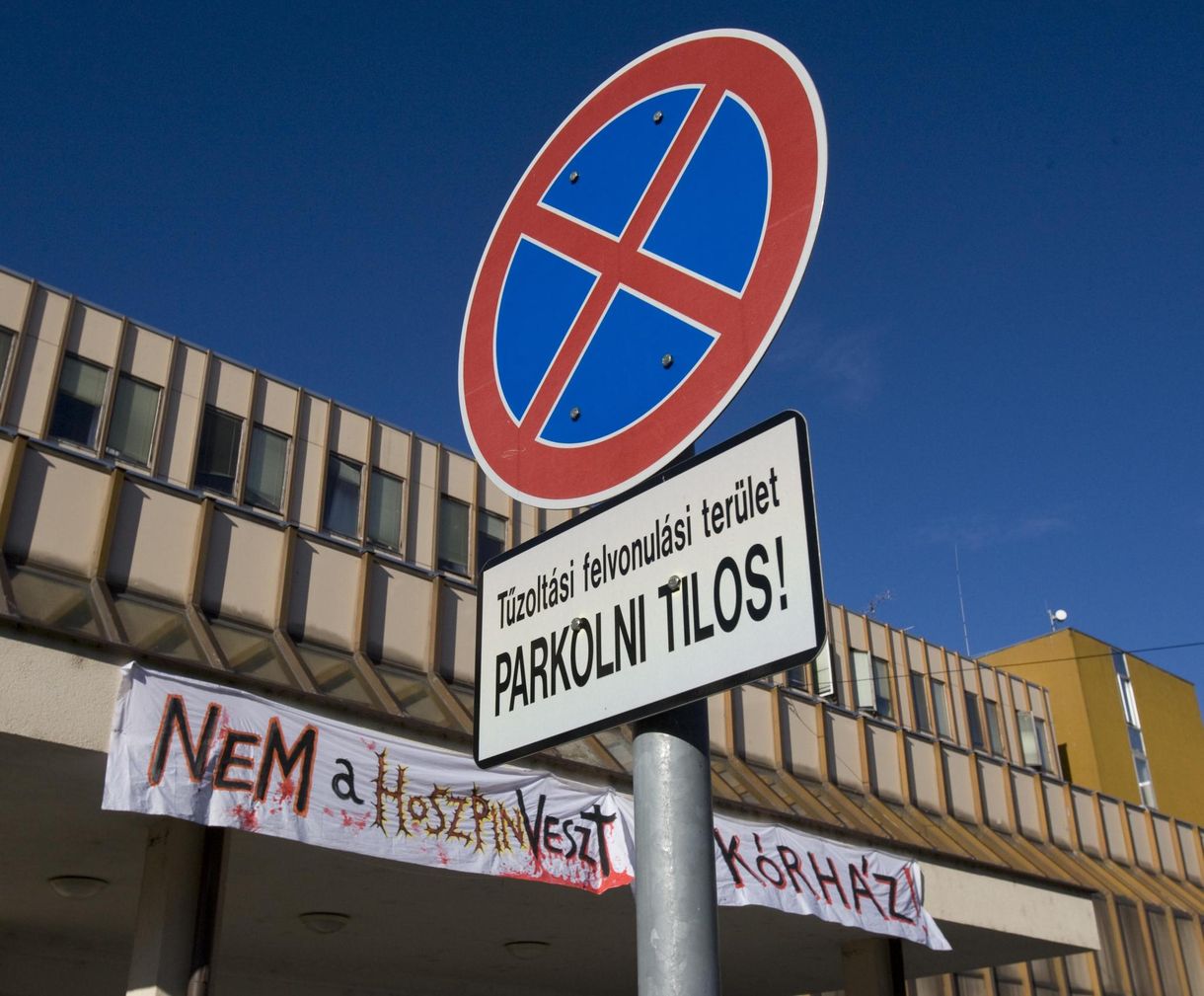 Cafeteria-per: Az egri kórháznak nincs 300 milliója