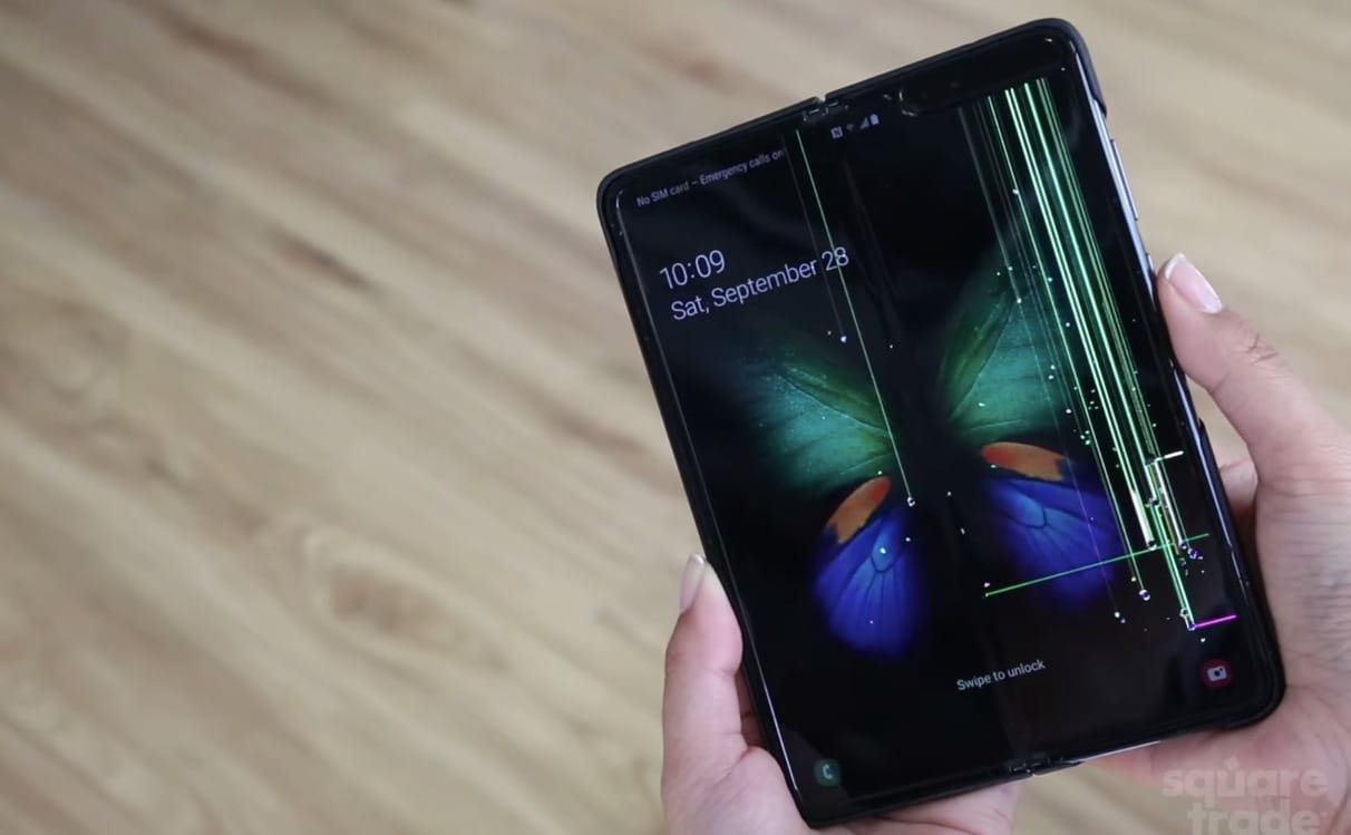 A Samsung máris eladott 1 milliót a csillagászati árú telefonjából