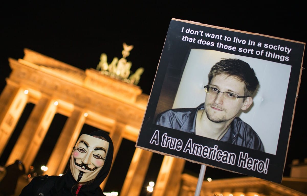 Snowden melegebb tájakra vágyik
