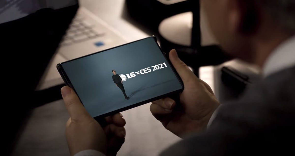 Megvan, mennyibe kerülhet az LG feltekerhető kijelzős telefonja
