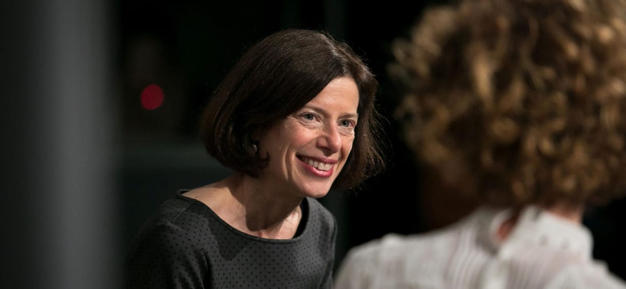 Susan Faludi: A magyar nacionalizmus mártíridentitással fedi el a problémákat