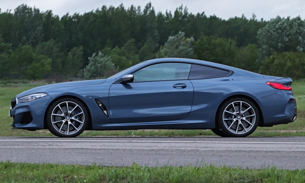 Az ördög jobb és bal keze: BMW 8-as duplateszt