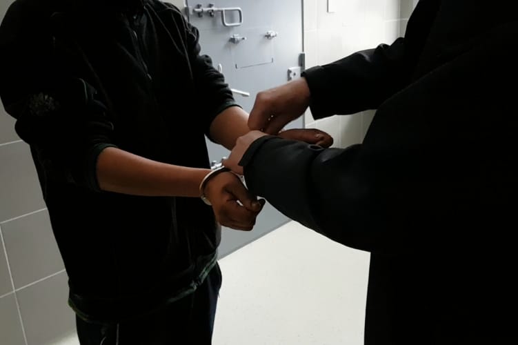 Elkapták a férfit, aki szuronnyal ölt meg egy másikat Nógrád megyében