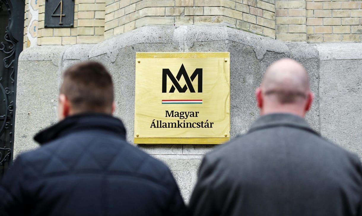 Óriási késéseket okoz a táppénzek kifizetésénél az államkincstár rendszerének akadozása