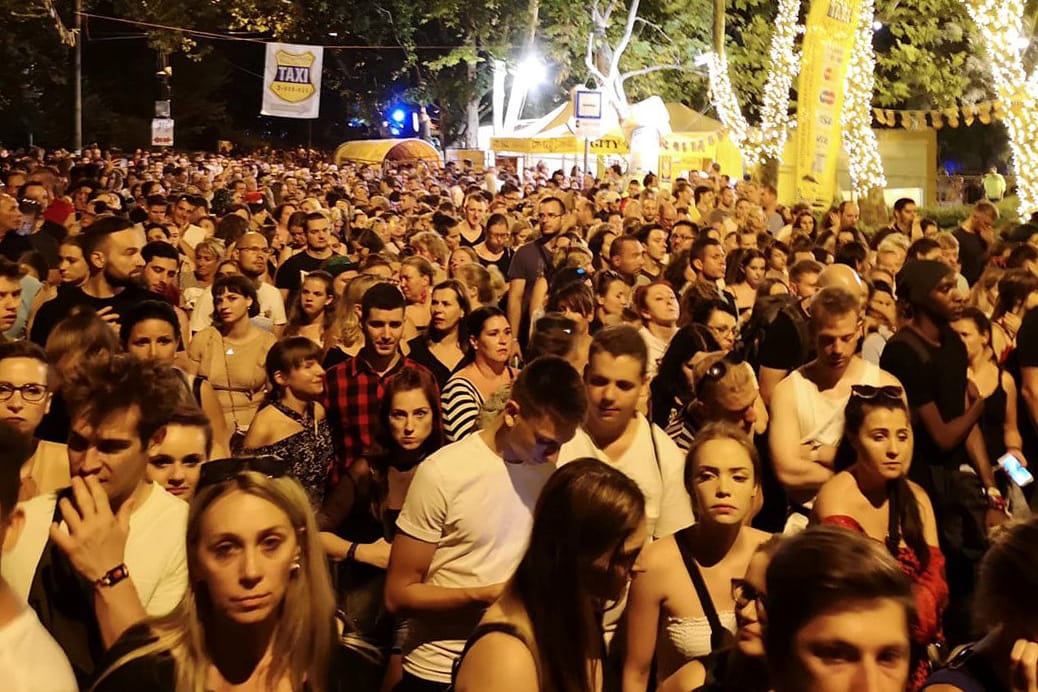 Járulék-, bér- és rezsitámogatás menthetné meg a fesztiválipart