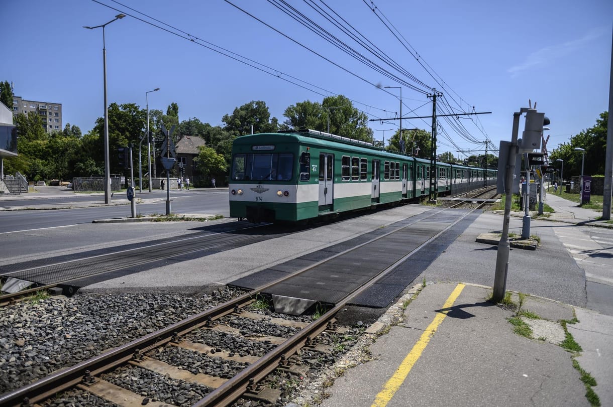 Elfogtak egy szatírt a HÉV-en