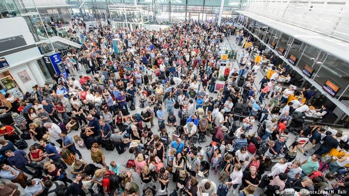 Biztonsági incidens és káosz a müncheni repülőtéren
