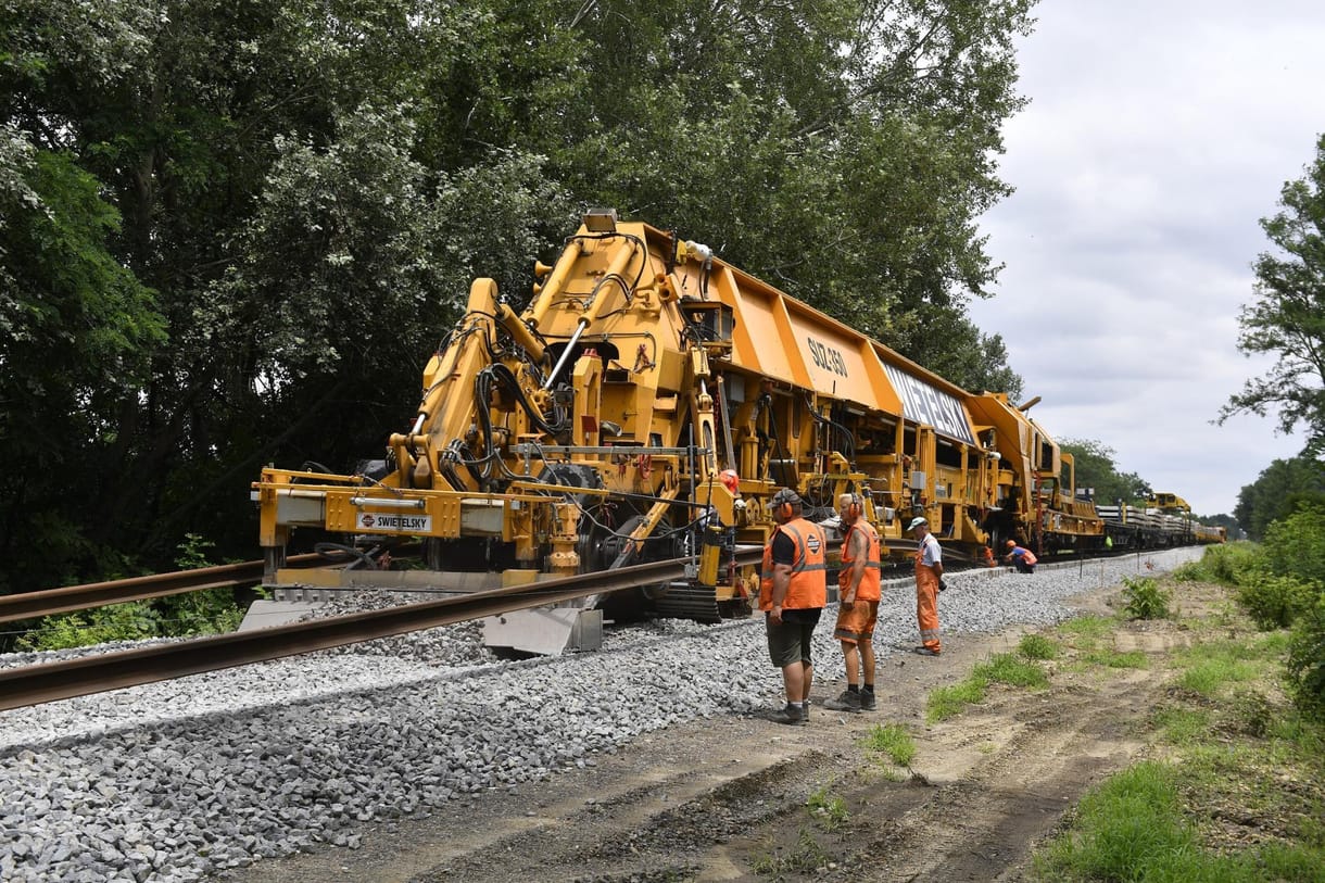Drágul a tram-train, mégis új sínek kellenek egy szakaszon a használtak helyett