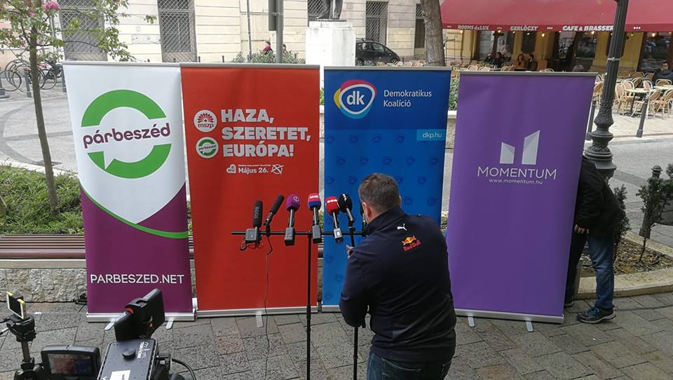 Egymás nyakán az ellenzéki pártok