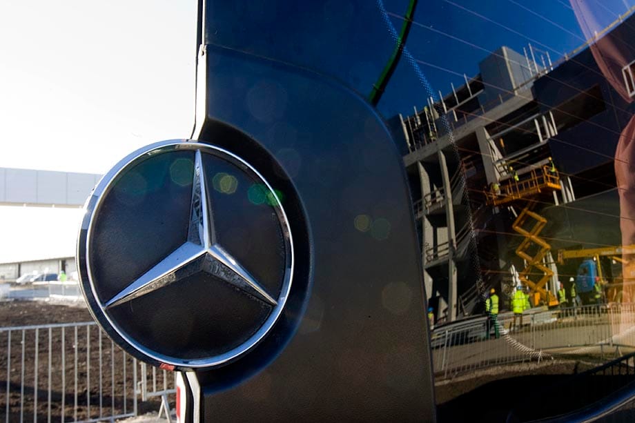 Rekordot döntöttek a Mercedes-eladások