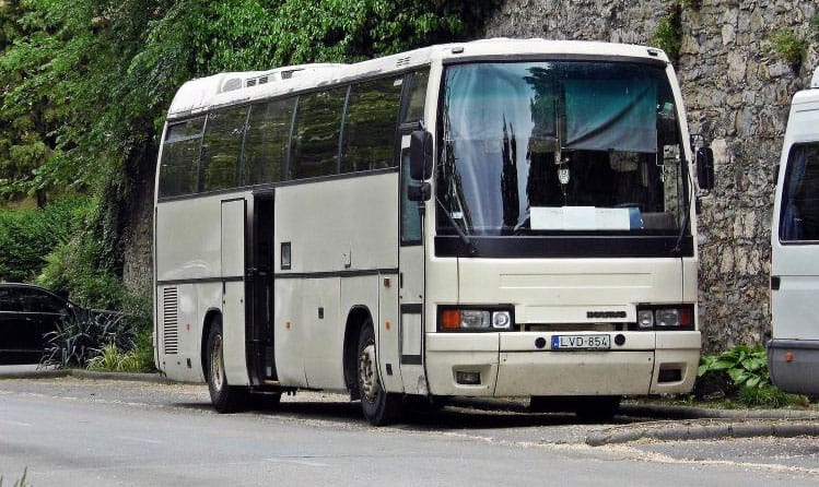 Ezzel az Ikarusszal jártuk a kilencvenes években Európát – most múzeumba kerül