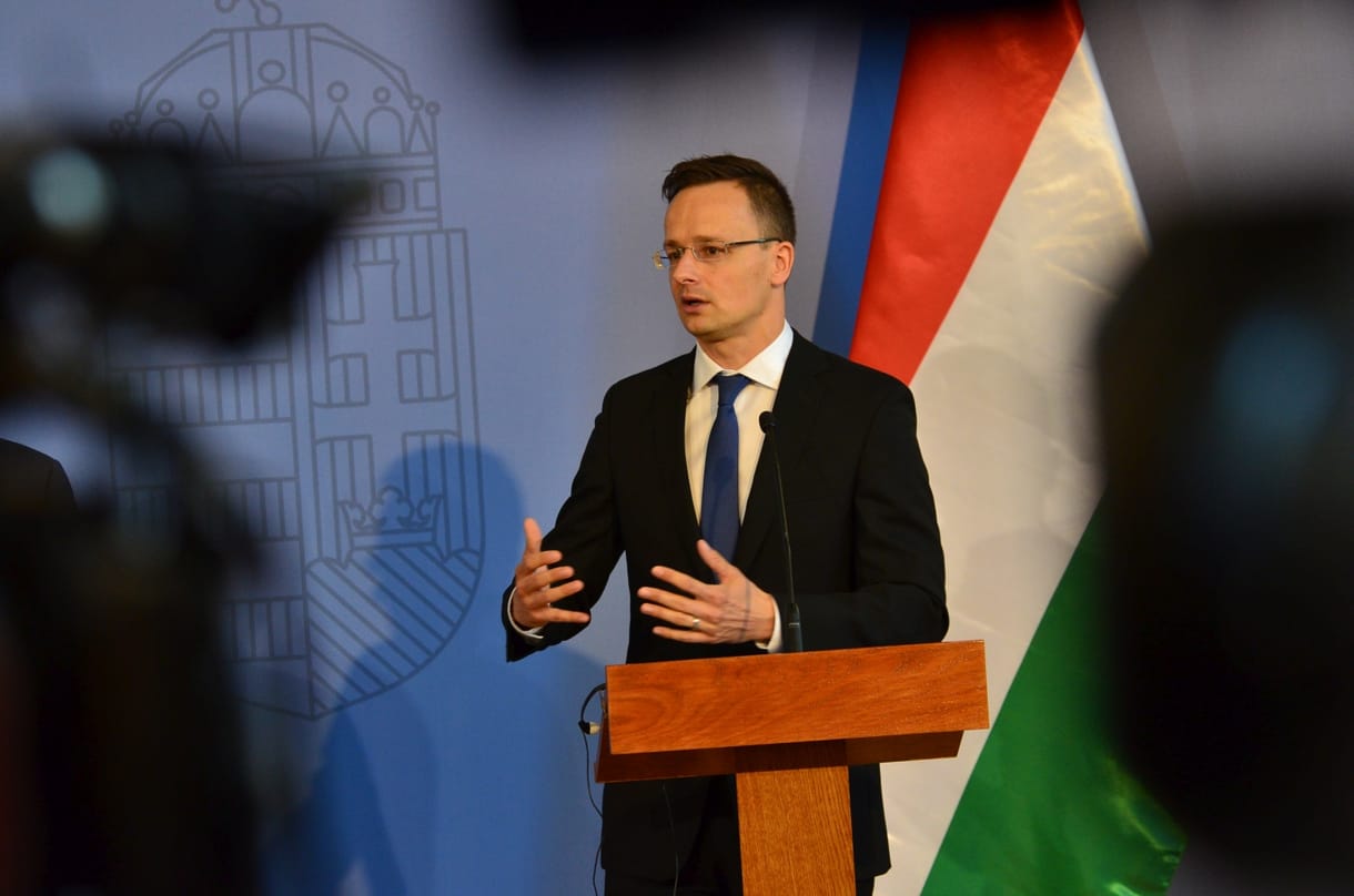 Szijjártó: Nem gondoljuk, hogy a migráció jó