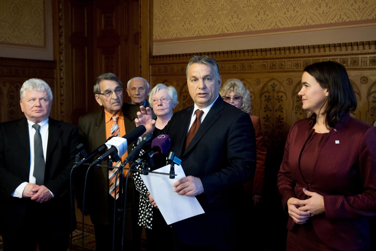 10 ezer forintos utalványt ad Orbán a nyugdíjasoknak