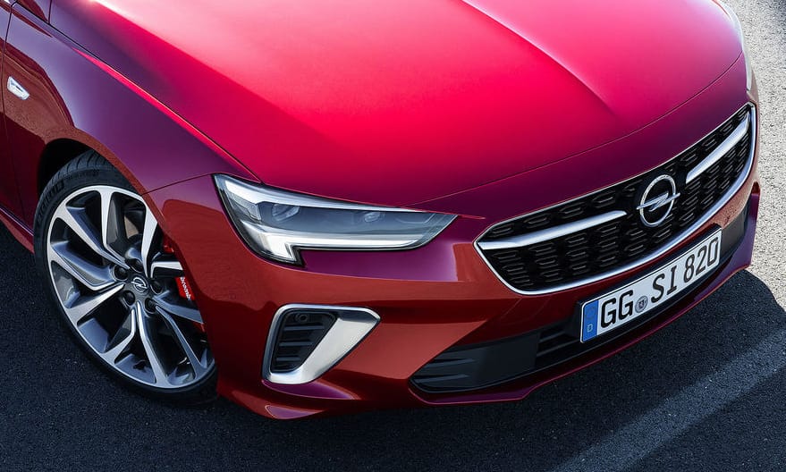 Itt az új Opel Insignia GSi