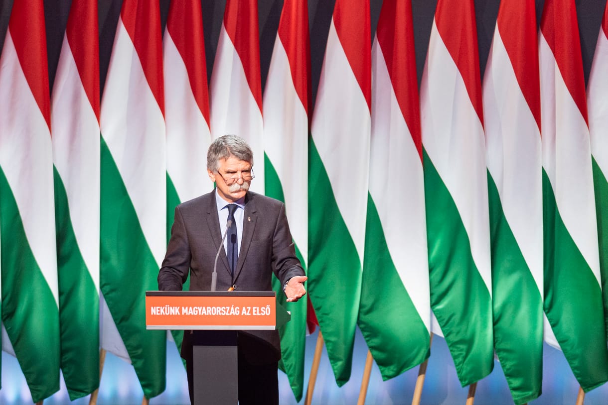 Kövér elismerte, hogy ők is kreatívan értelmezték a házszabályokat, Hadházy ügyét pedig méltatlannak tartja